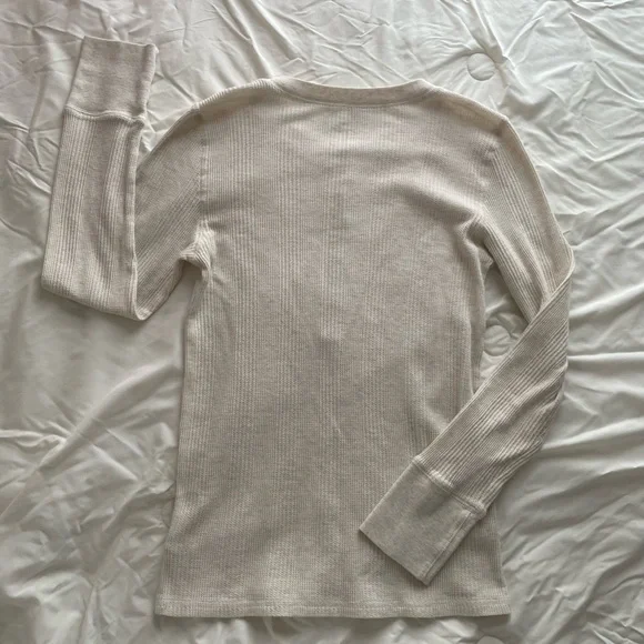 Aerie women’s long sleeve - Picture 3 of 4